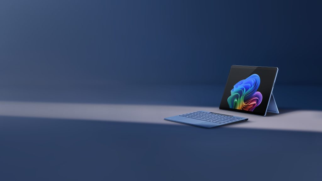 A Surface Pro Flex Keyboard and a Surface Pro, 11th Edition, a Copilot+ PC, in the color Sapphire.