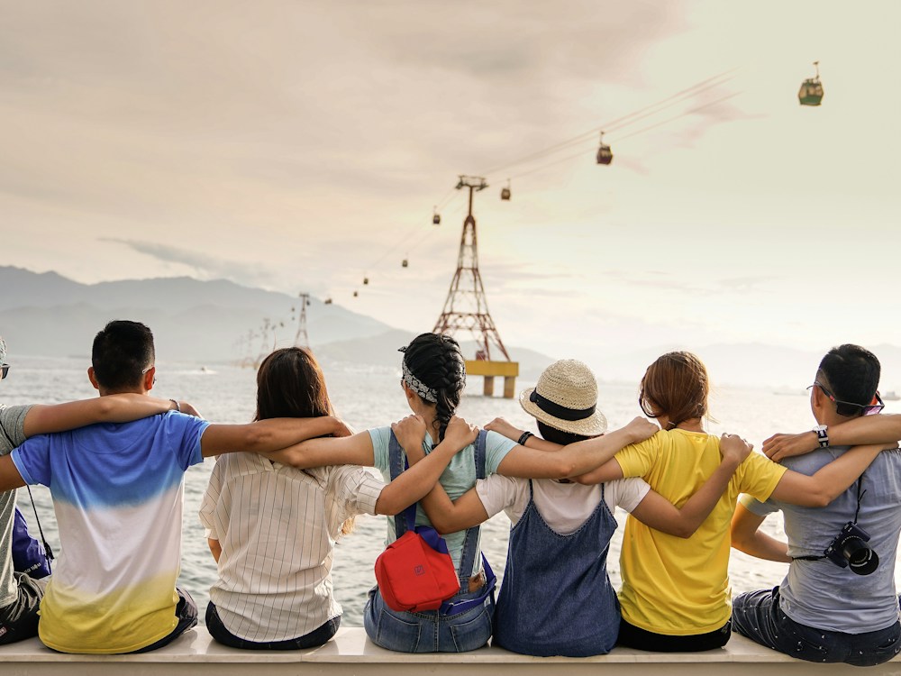 Illustrative clear group photograph preview