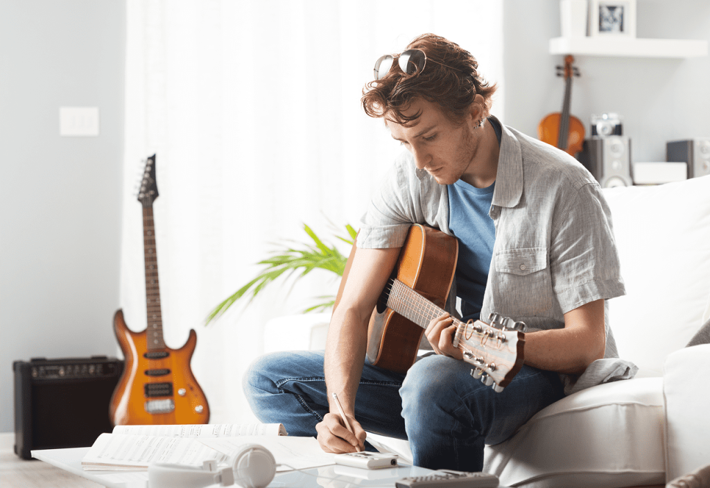 AI Lyric Writing